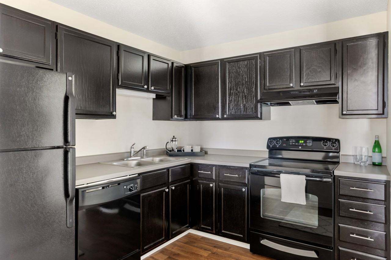 The Woods of Burnsville - Photo 2 of 46