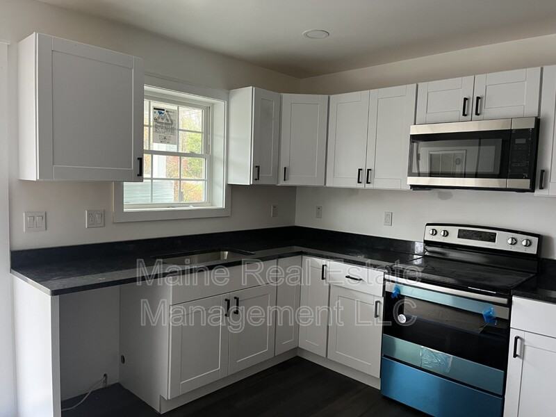 114 Lebanon Rd #A - Photo 2 of 18