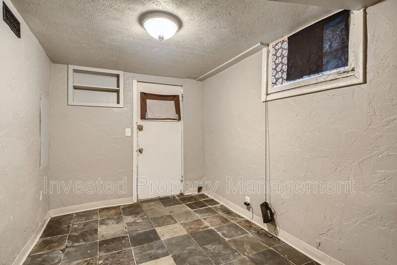 3417 E 14th Ave #1 - Photo 4 of 14