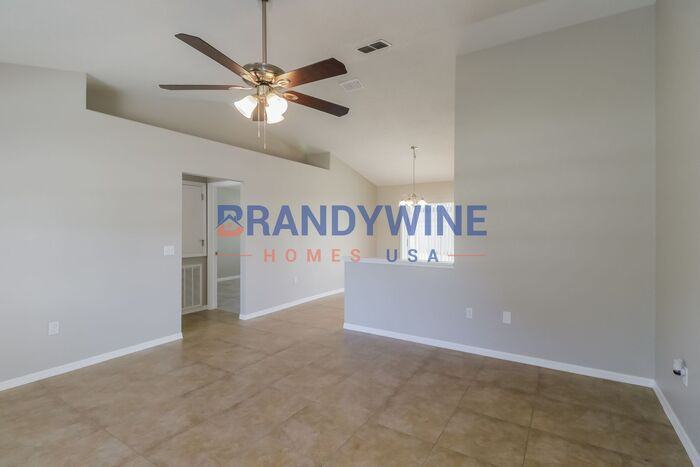 2542 Jennifer Dr - Photo 3 of 17