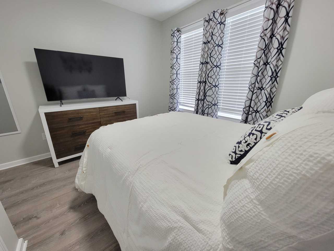 112 Van Block Avenue ##2N