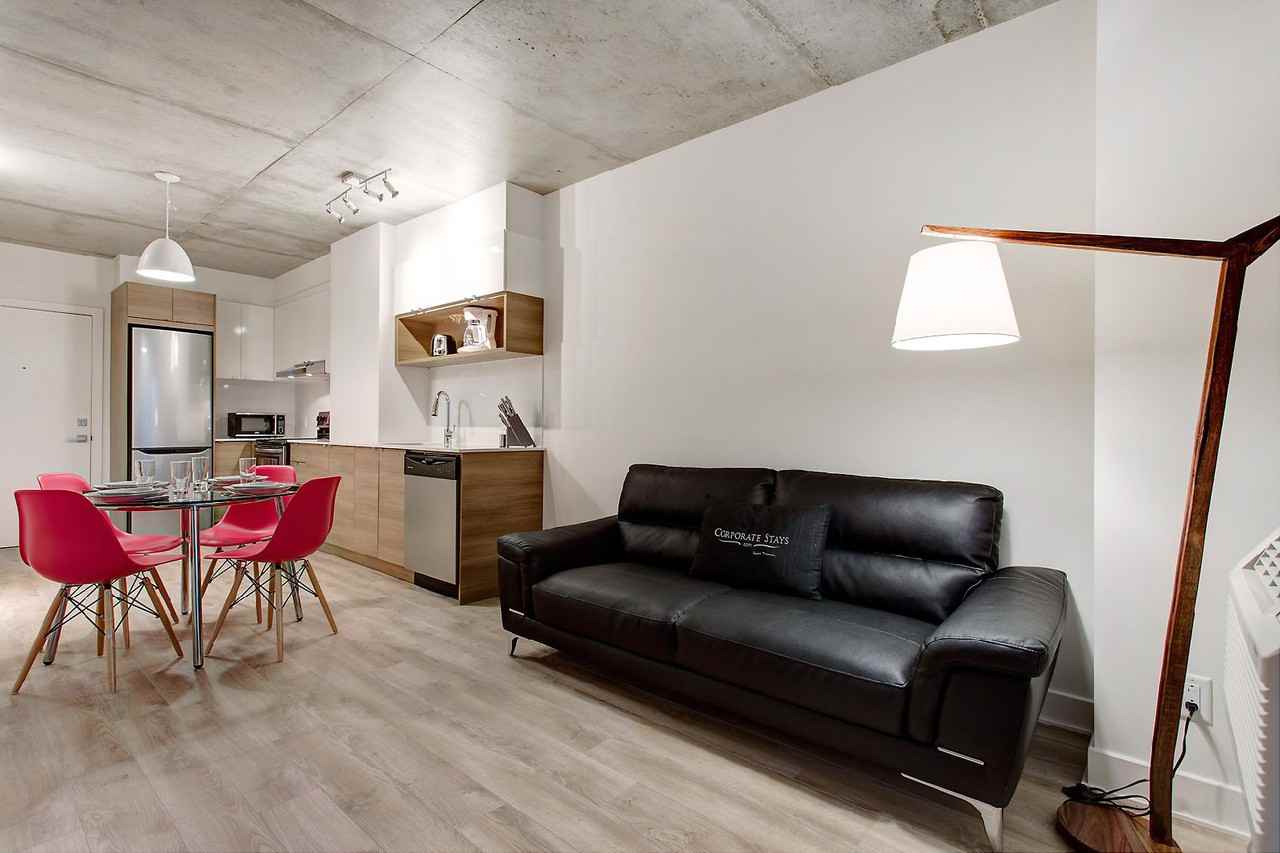 Hexagone - Photo 2 of 23