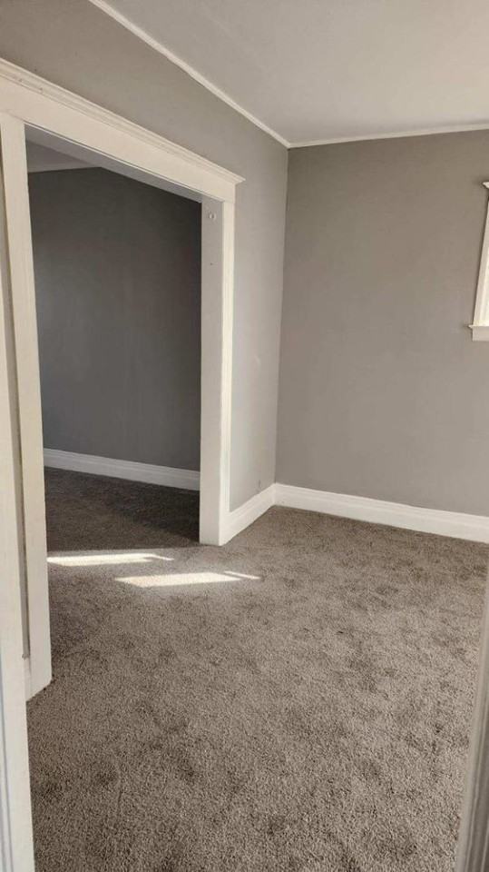5957 Stanton St #1 - Photo 3 of 21