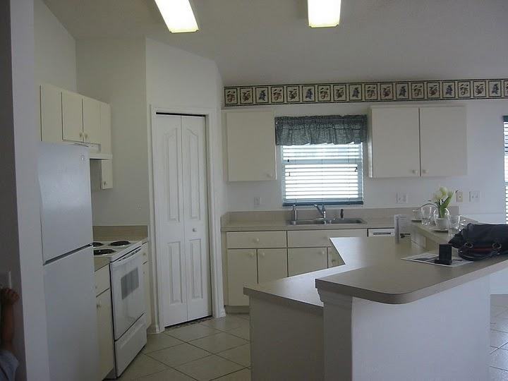 13721 Staghorn Rd - Photo 3 of 14