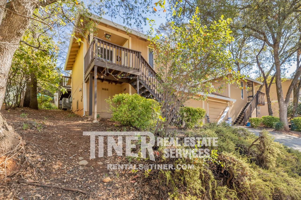 2687 Hopi Ct - Photo 2 of 35