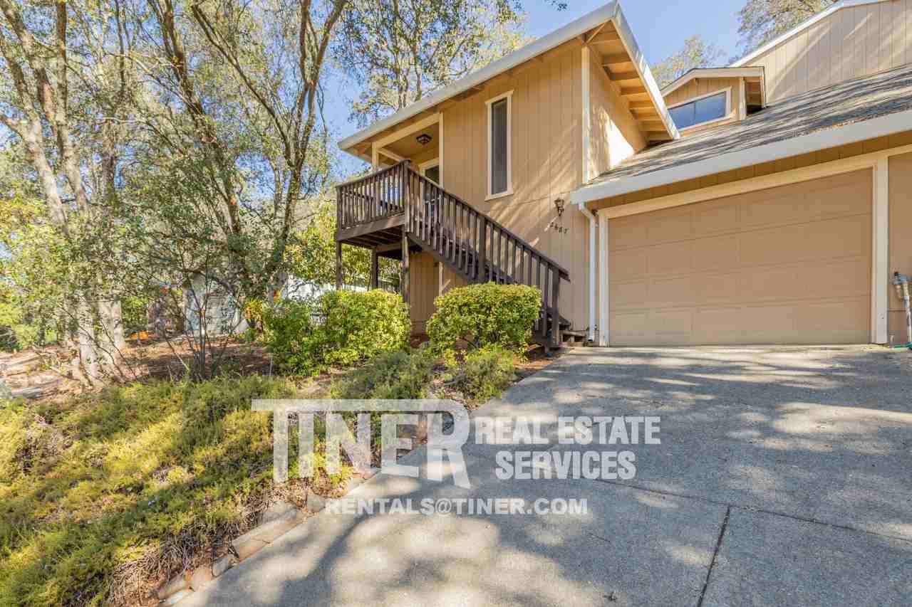 2687 Hopi Ct - Photo 3 of 35