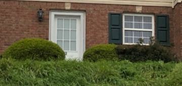 featured image of 412 Silvis Way