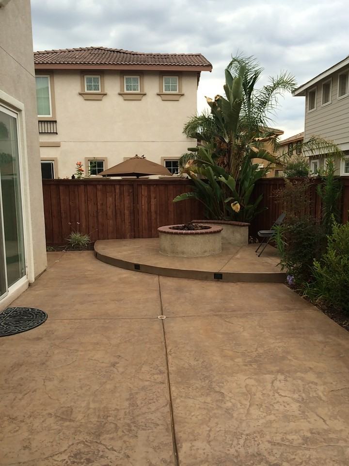 10983 Cedarhurst Way - Photo 2 of 13