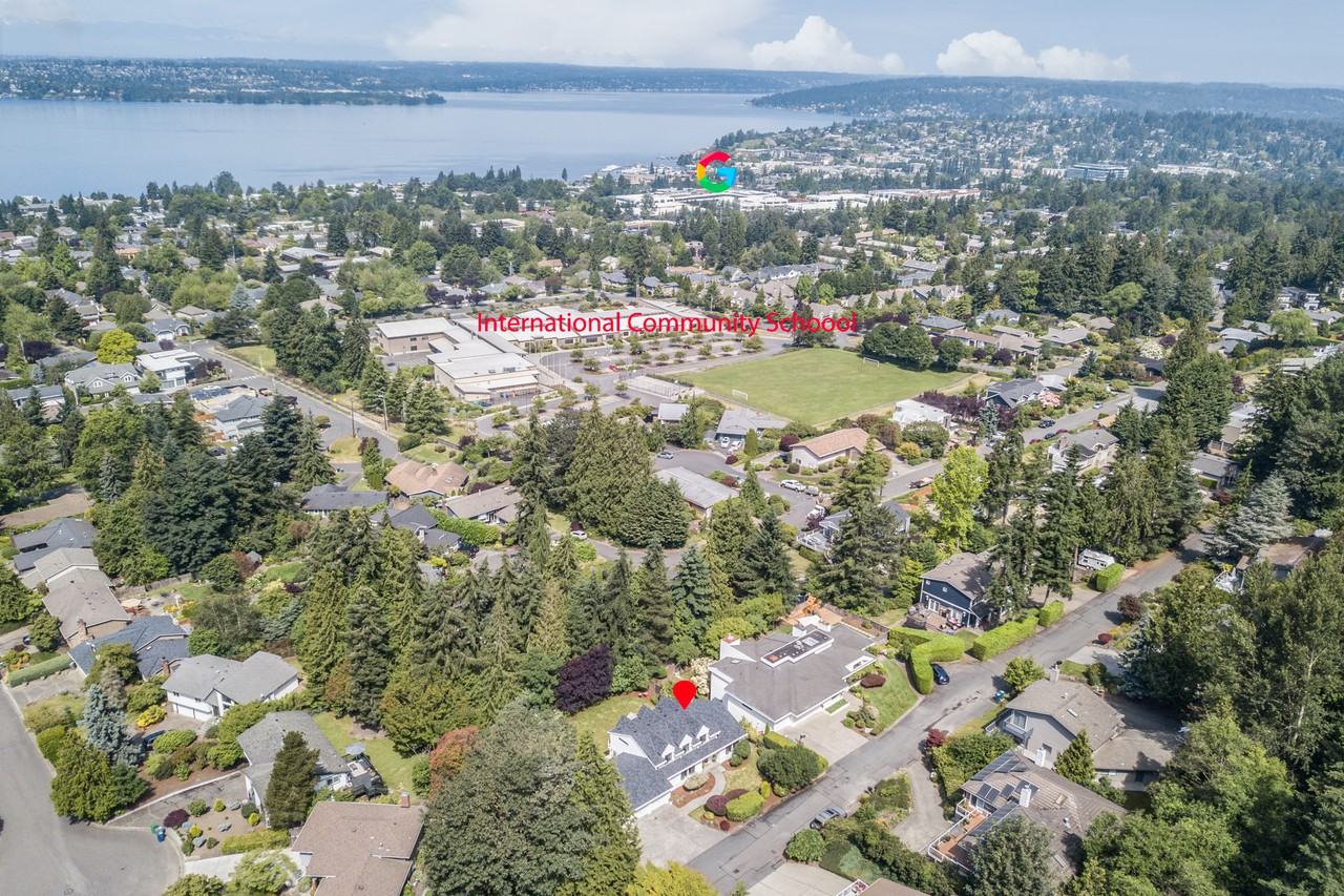 6119 114th Ave Ne #1 - Photo 4 of 45