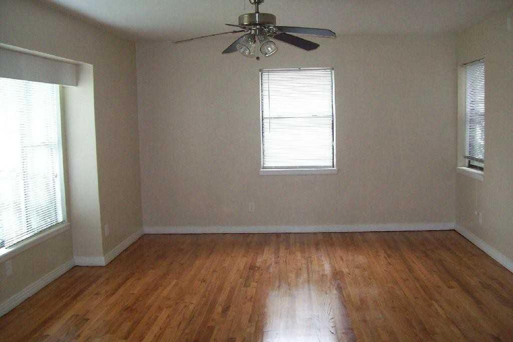 6540 Davidson St - Photo 3 of 6