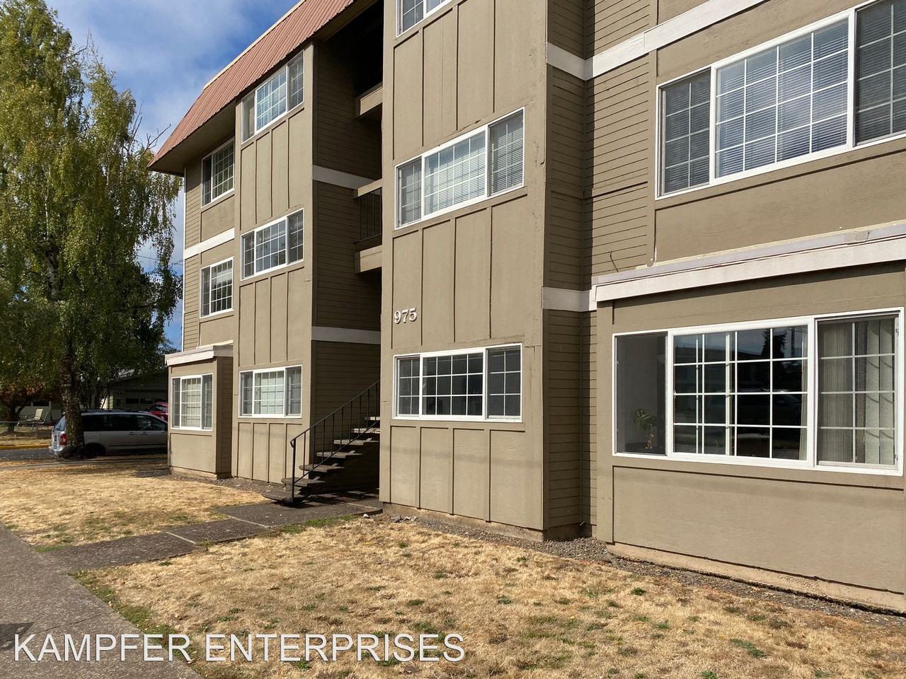 975 GARFIELD - Photo 2 of 18