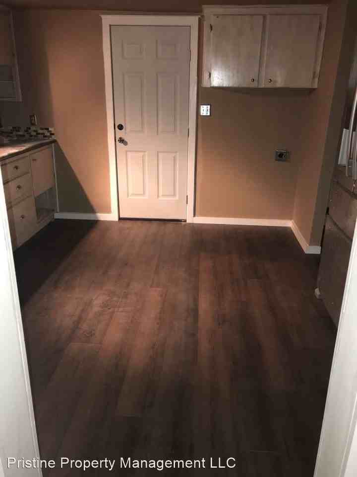 700 Sanders St - Photo 2 of 6