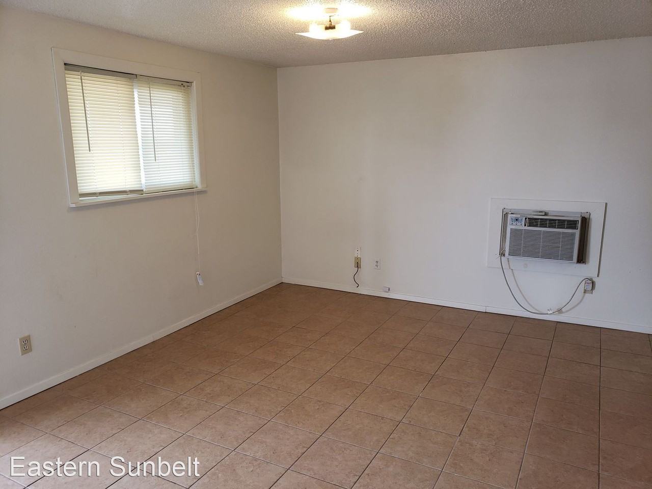 North Avenue E & W Commercial - Photo 3 of 4