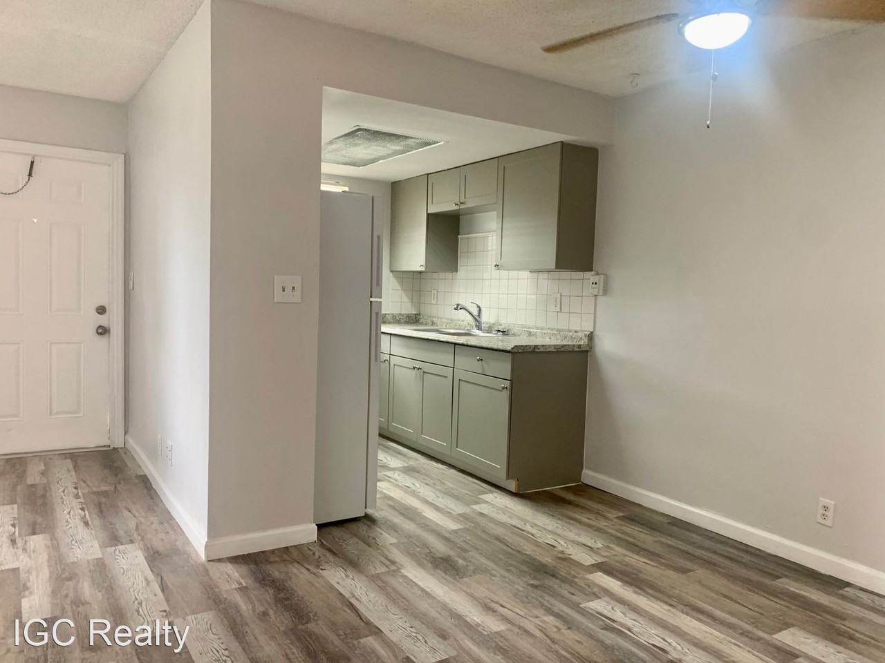 1875 & 1885 40th Ave Apartments in Vero Beach, FL 32960 Zumper