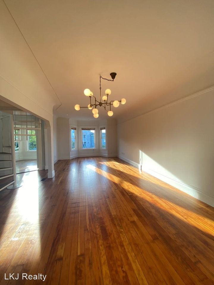 356 Texas St - Photo 2 of 41