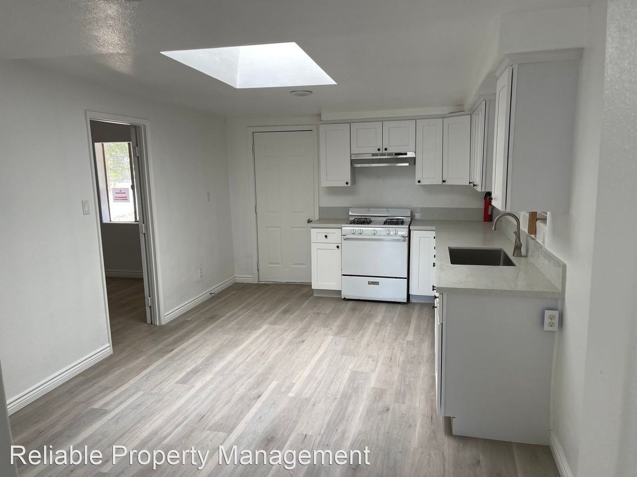 10953 Campbell Ave - Photo 2 of 5