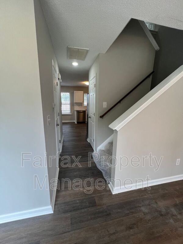 201 Ridge Lake Dr - Photo 7 of 38