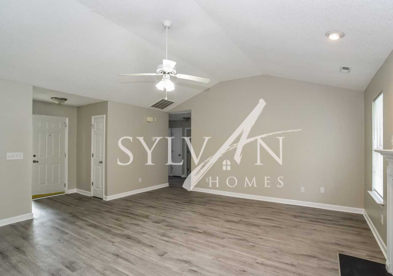 2773 Ramble Wood Ct - Photo 3 of 14