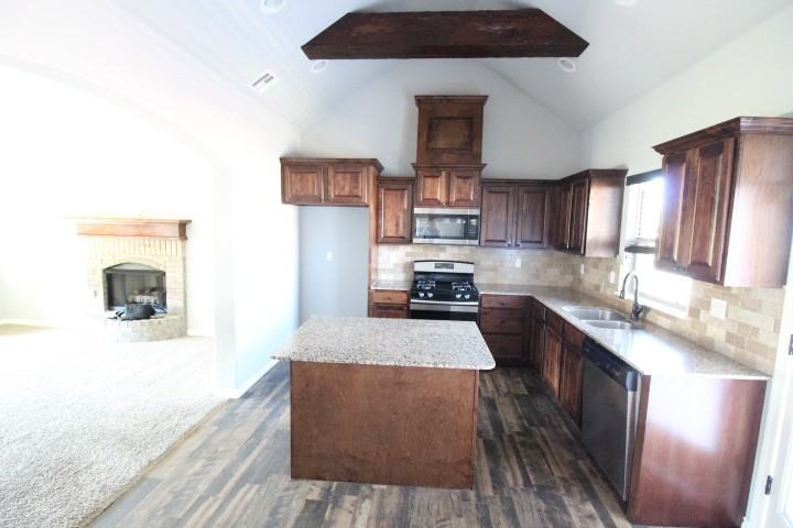 20659 Landmark Drive - Photo 5 of 22