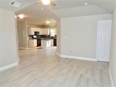 339 Outboard Dr #1 - Photo 3 of 11