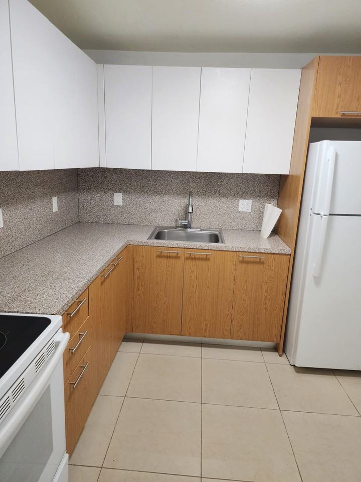 15201 Ne 6th Ave #C109 - Photo 3 of 13
