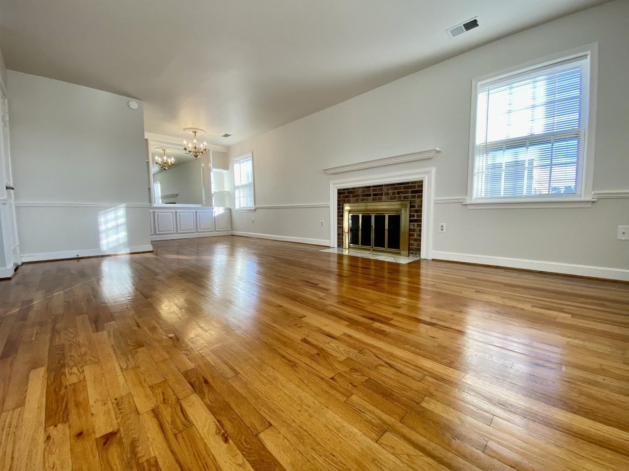 806 S Patrick St #4 - Photo 2 of 17