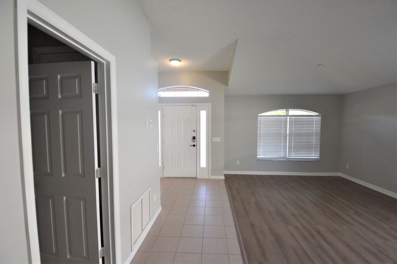 4278 Ventana Blvd - Photo 2 of 17