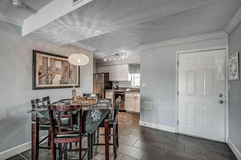 WINTER AND SNOWBIRD RENTAL!!! #1425TEAGUE - Photo 2 of 10