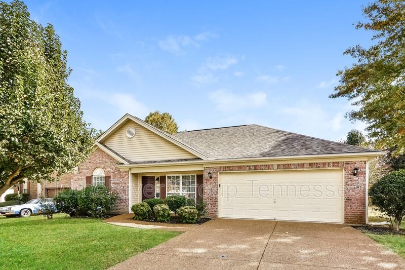 604 Casey Pl - Photo 2 of 19