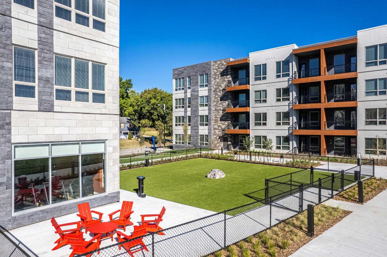 Brookside Commons - Photo 2 of 47