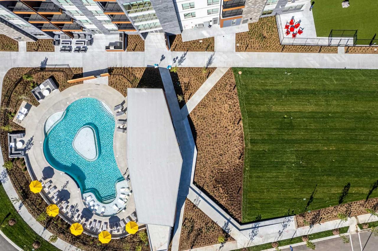 Brookside Commons - Photo 4 of 47