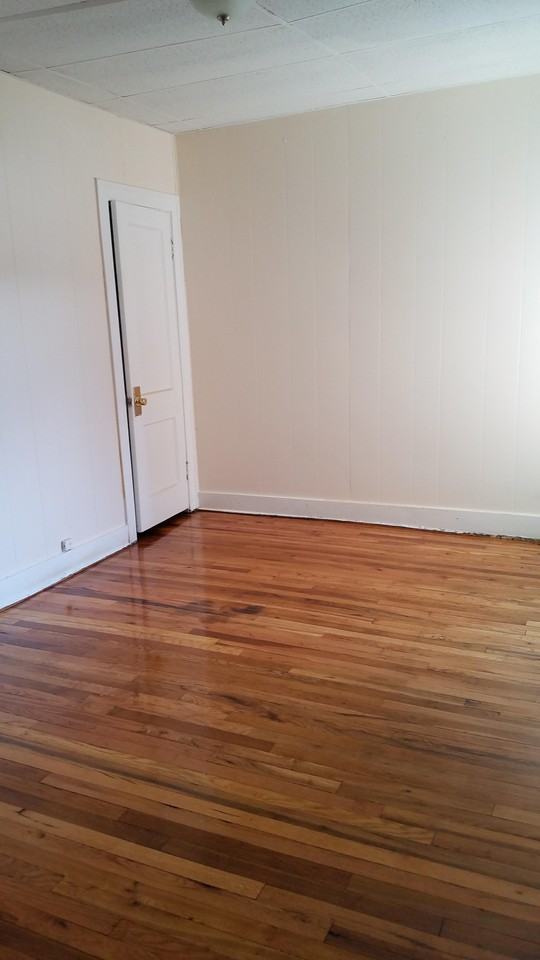 9212 S Stony Island - Photo 2 of 5