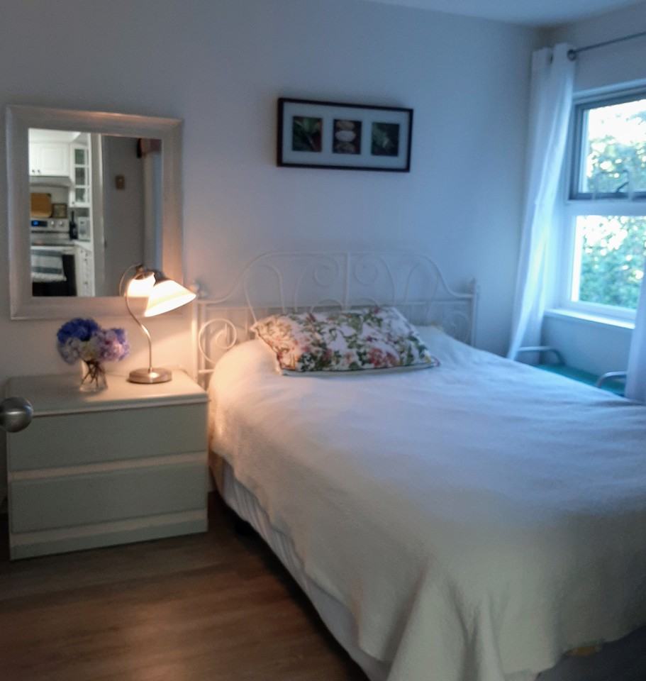 1048 East 7th Avenue #4d - Photo 5 of 10