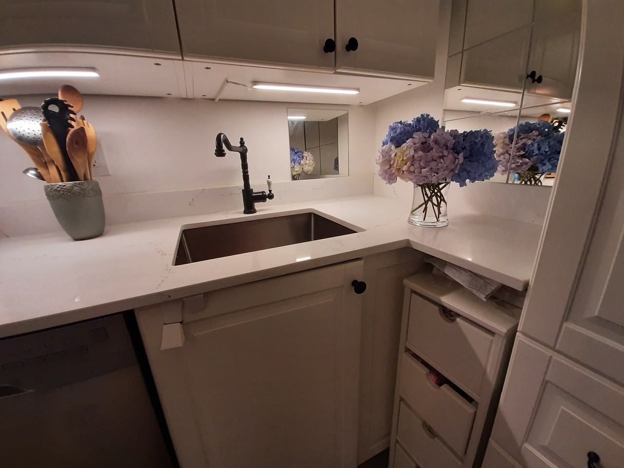 1048 East 7th Avenue #4d - Photo 7 of 10