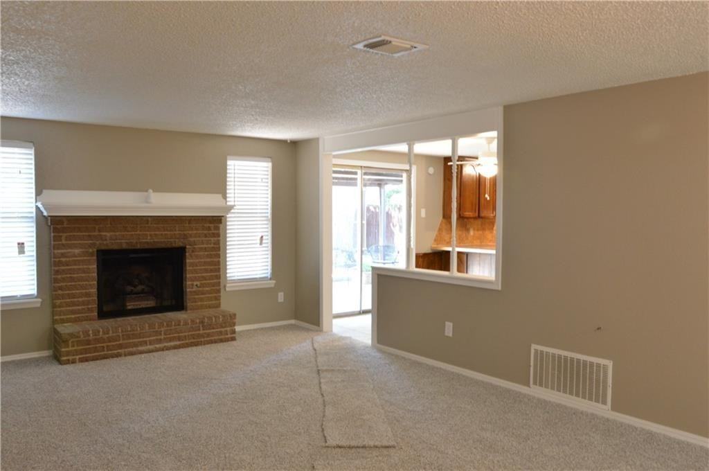 1054 Cumberland Mansion #1 - Photo 3 of 9