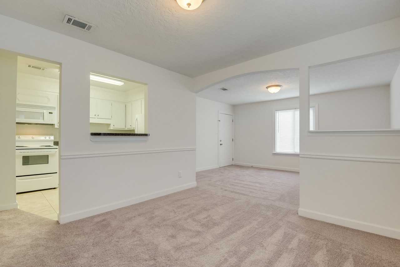 4014 Wheeler Woods Rd Apt C #4014CTYBEE - Photo 7 of 23