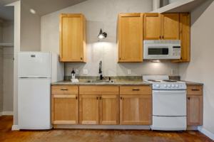 featured image of 901 Spruce St #F