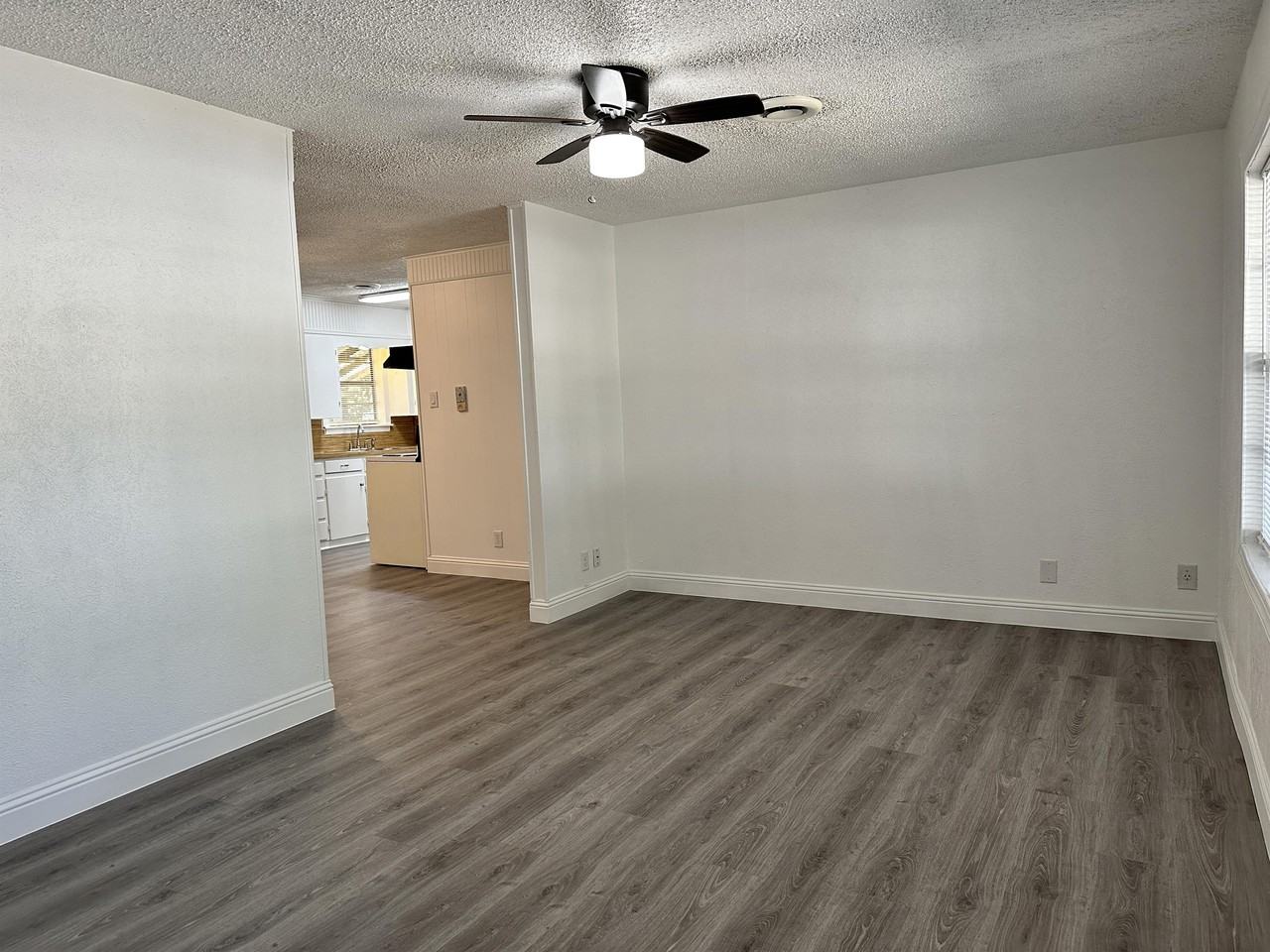 Poplar Ave #1 - Photo 6 of 27