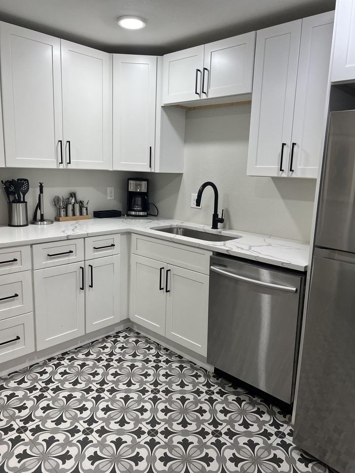 630 E 16th Ave #3 - Photo 5 of 13