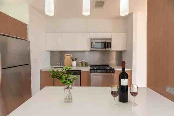 2665 Geneva Ave - Photo 2 of 24