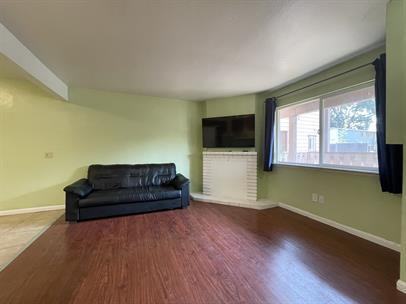15 Klondike Ct #B - Photo 2 of 13