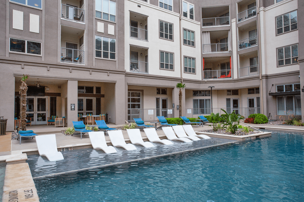 Summit at Stonebriar - Photo 2 of 50