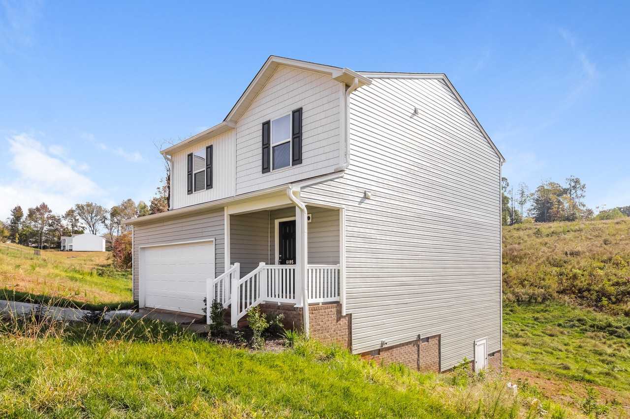 6405 Century Lane - Photo 2 of 5