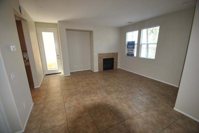 3385 Drome Ln - Photo 2 of 12