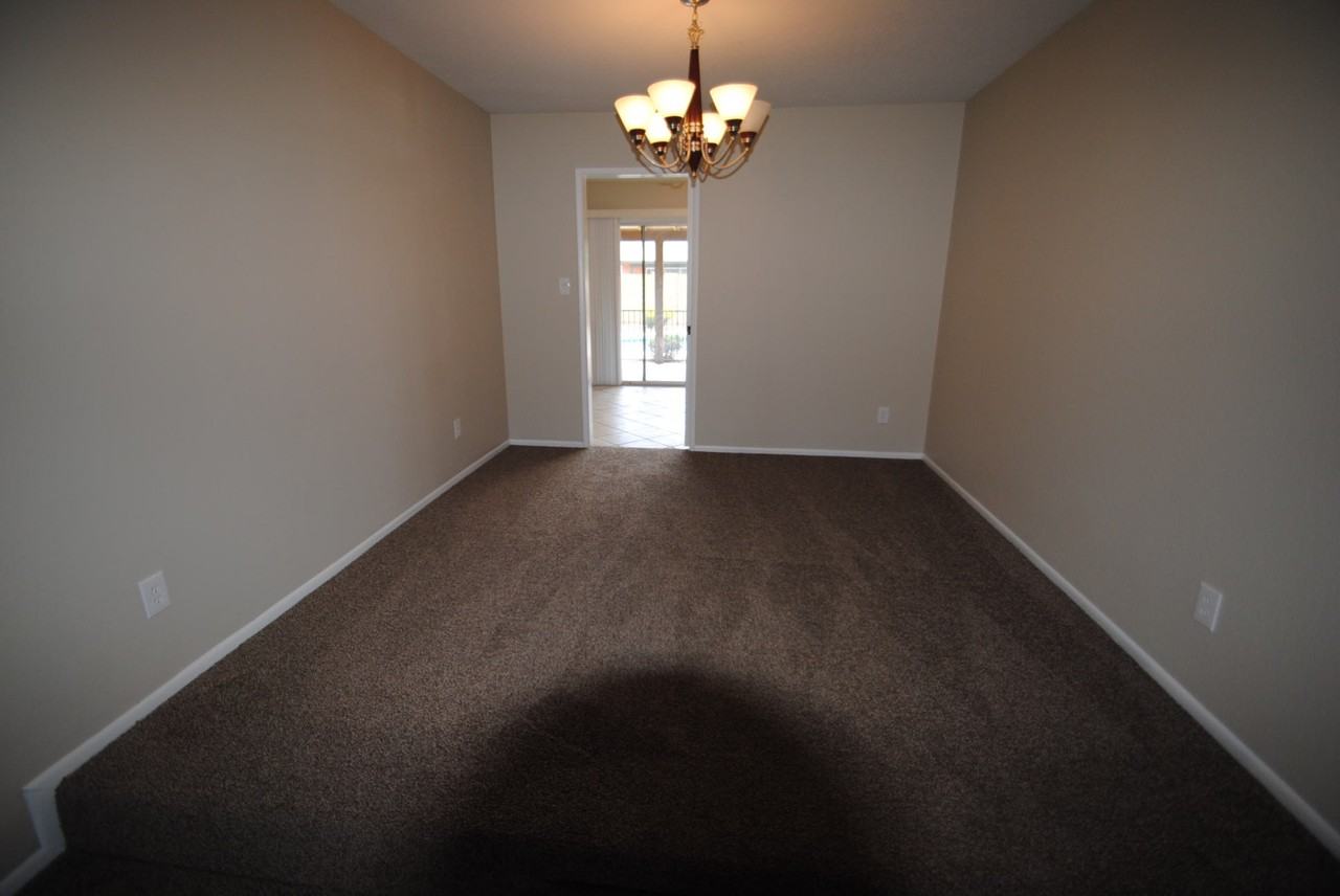 14039 N 39th Ln - Photo 3 of 13