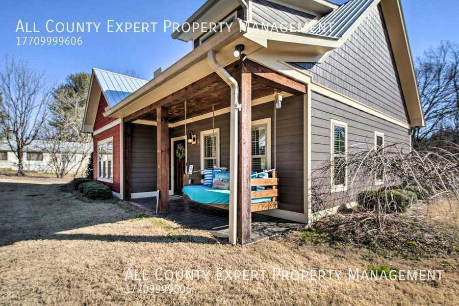 584 Ada St - Photo 2 of 28