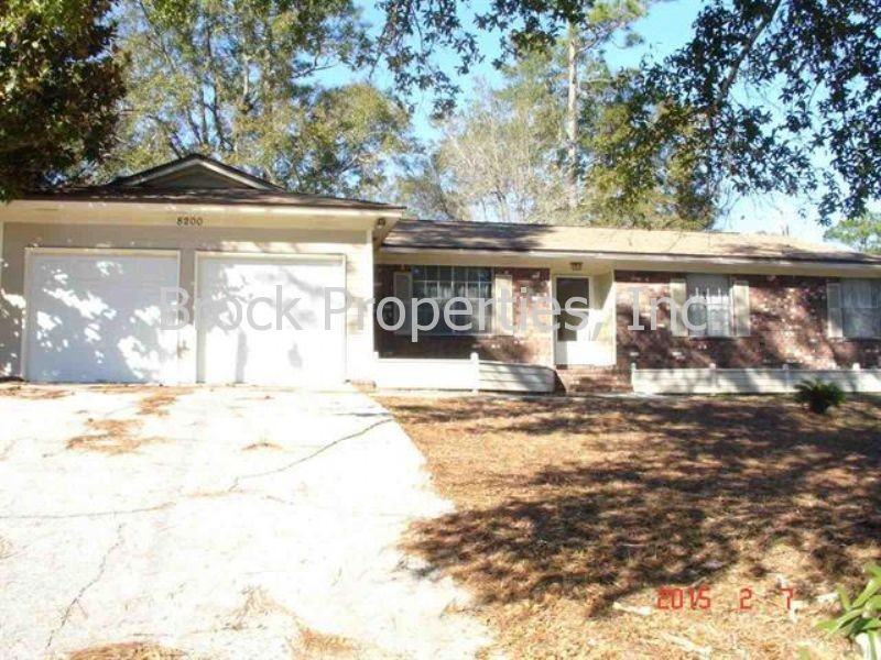 8200 Sharkhead Cir - Photo 2 of 11