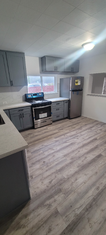 516 Railroad Ave S - Photo 2 of 8