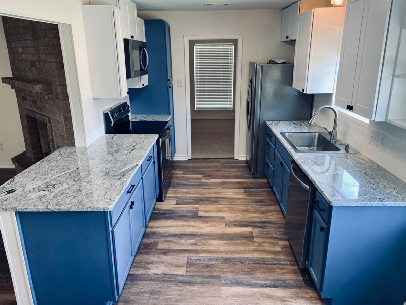 1413 Windcrest St - Photo 3 of 19