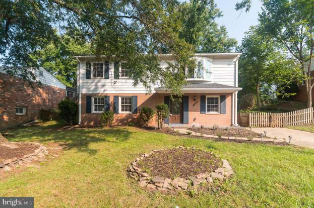 13509 Tabscott Dr - Photo 2 of 26